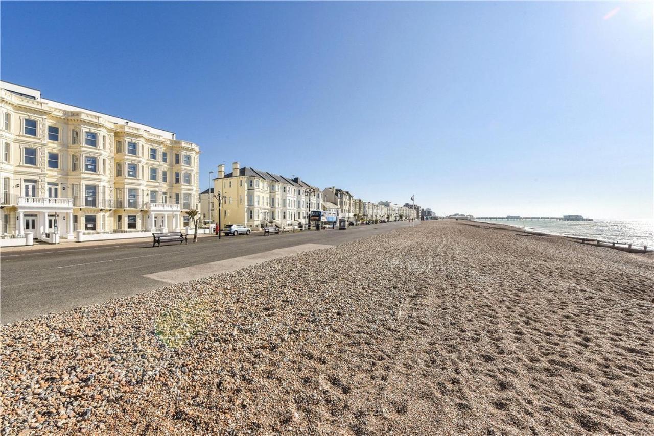 Modern Home For Small Groups By Stones Throw Apartments - Free Parking - Sea View ワージング エクステリア 写真